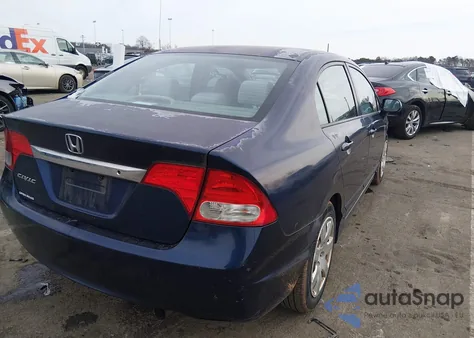 2010 Honda Civic Lx z USA, uszkodzony, nr VIN 2HGFA1F50AH573348